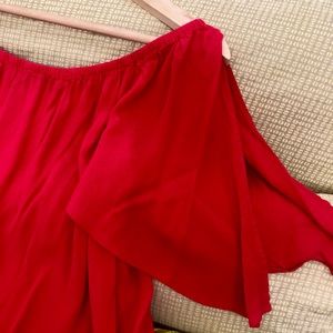 VENUS Off Shoulder Top with Slit Sleeves